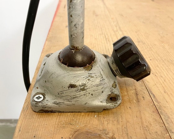 Image 1 of Große graue Tischlampe im Industriestil, 1960er Jahre