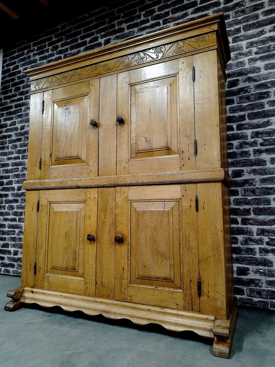 Image 1 of Mobile per il pane / Credenza / Pensile / Armadio per la biancheria in rovere antico