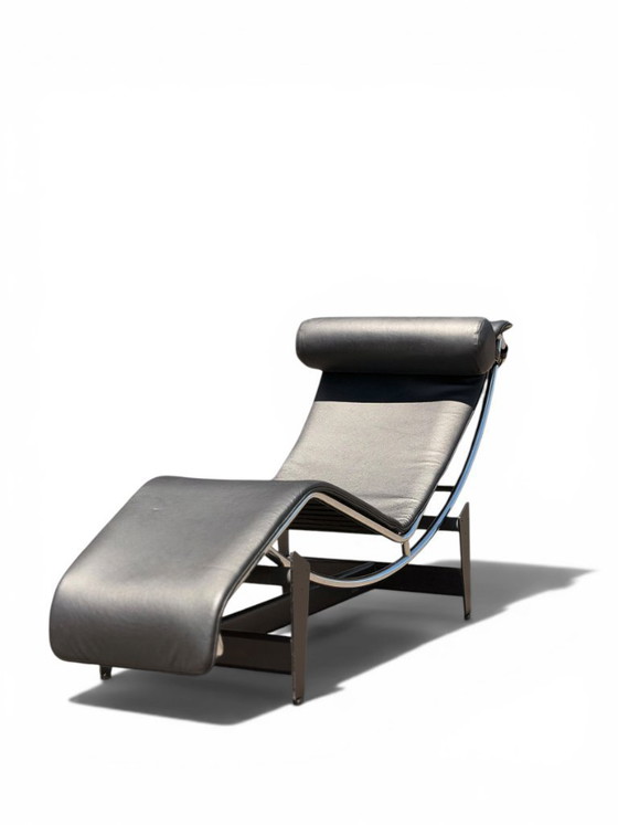 Image 1 of Authentic Cassina LC4 Chaise Longue by Le Corbusier - Black Leather (Serial N°114715)