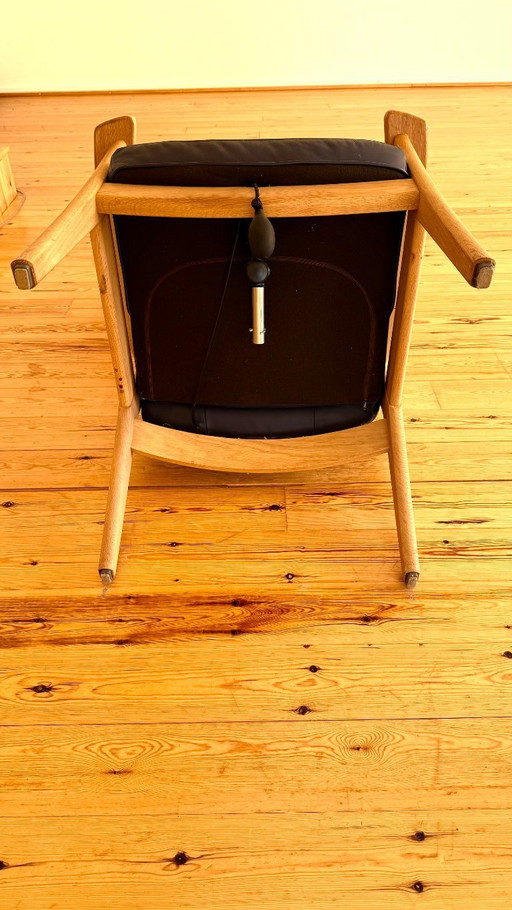 Danish designer Farstrup senioren stoel