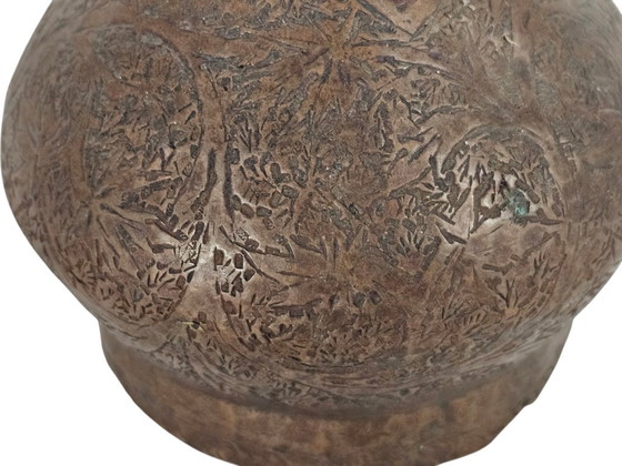 Image 1 of Water pipe bases - Bidiri, Copper - India - hand engraved - flowers - Hoekah - Islamic - Mughal Empire (19th century)