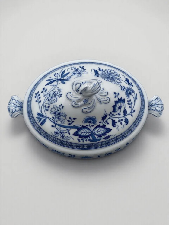 Image 1 of Hutschenreuther (Rosenthal) Suppenterrine „Blaue Zwiebel“ (Zwiebelmuster).
