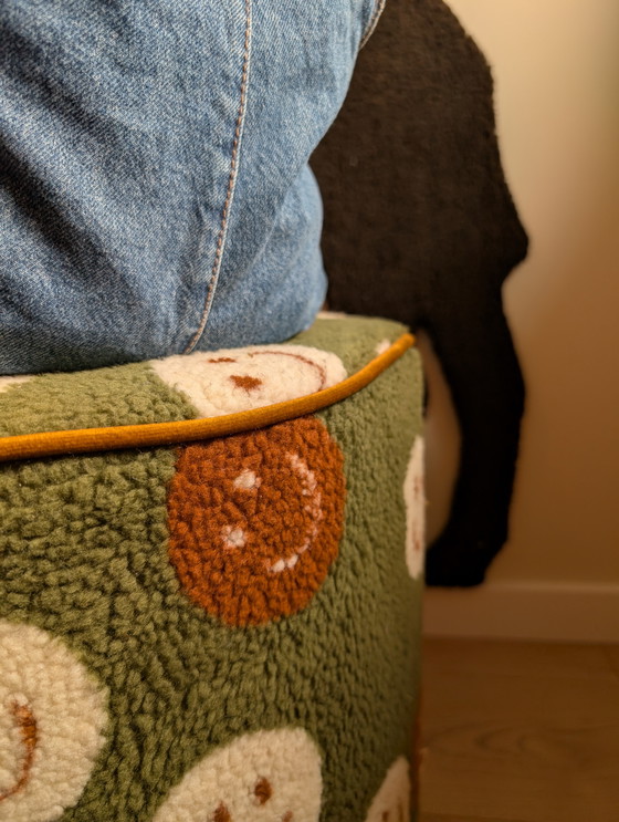 Image 1 of Pouf unico fatto a mano