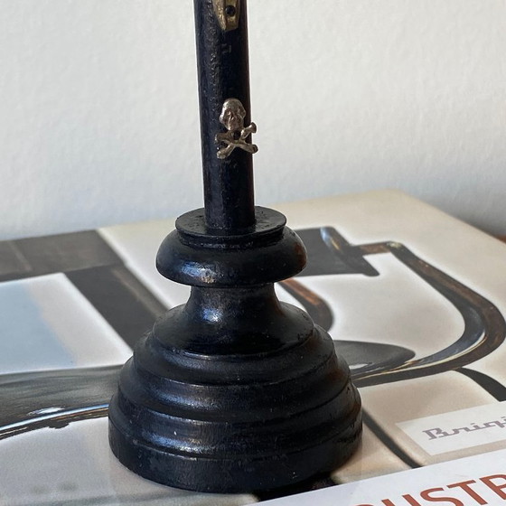 Image 1 of Crucifix vintage en bois noirci à poser croix en bois noir avec Christ en métal 