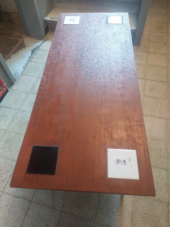 Image 1 of Coffee table