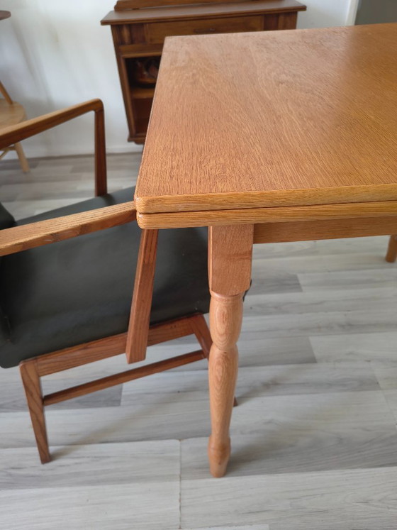 Image 1 of Vintage uitschuifbare eettafel