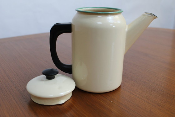 Image 1 of Koffiepot KOCKUMS geëmailleerd beige - 1,5L - Jaren 1930 - Zweden