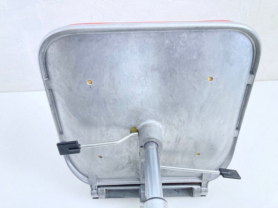 Image 1 of Height-adjustable leather office chair, Supporto design by Frederick Scott for Hille