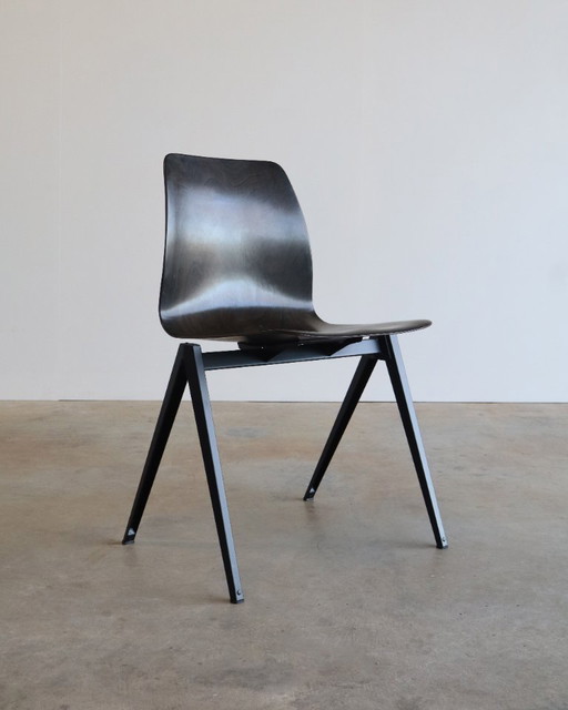 8x Vintage Galvanitas S22 Passantenstuhl