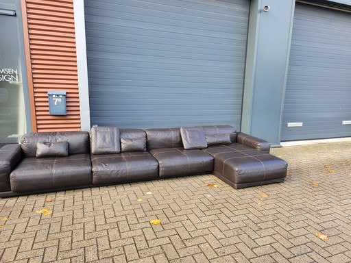 Vitra Soft Modular corner sofa by Jasper Morrison