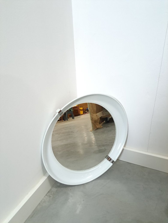 Image 1 of Ovale ronde witte kunststof spiegel met chroom