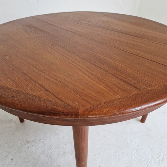 Image 1 of Tavolo da pranzo dal design danese vintage