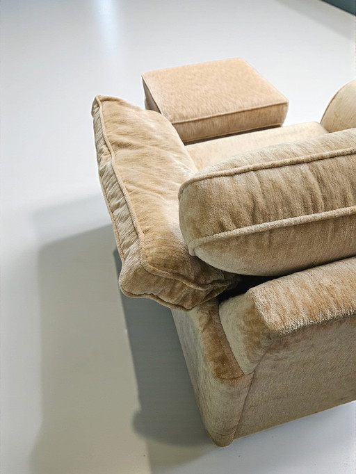 Vintage soft-seating lounge chair camel/beige velvet 1970s