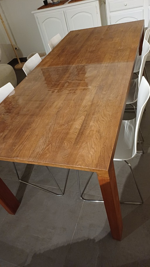 Eettafel 2m10 op 90cm 