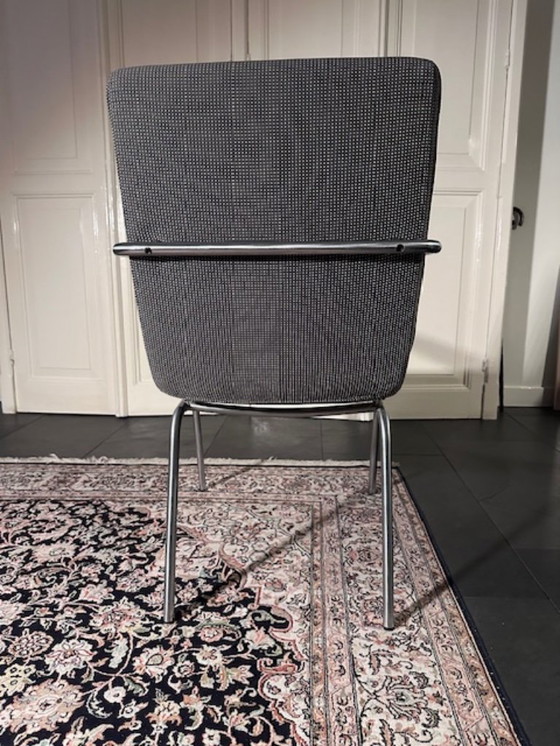 Image 1 of Zoom depuis son fauteuil - Yount Int