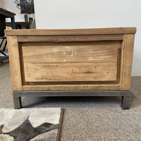 Image 1 of Mesa de esquina de Venecia