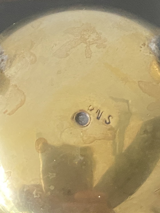 Image 1 of Duo of vintage salt and pepper shakers in silver-plated brass, early 20th century. English provenance