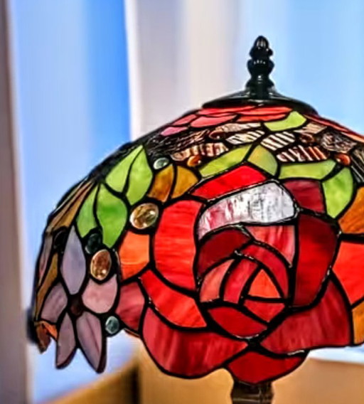 Tiffany table lamp