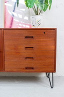 Vintage teakhouten ladekast/dressoir, Deens, midden 20e eeuw, jaren 60.