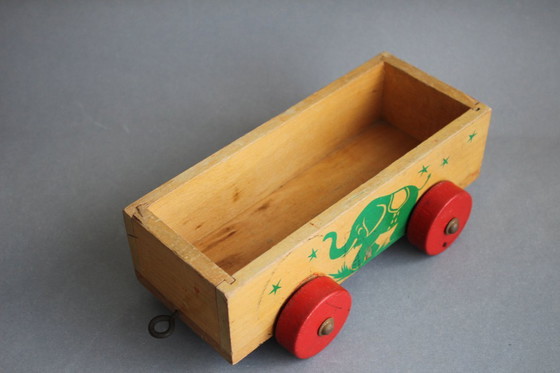 Image 1 of Vintage wooden wagon, hand-painted