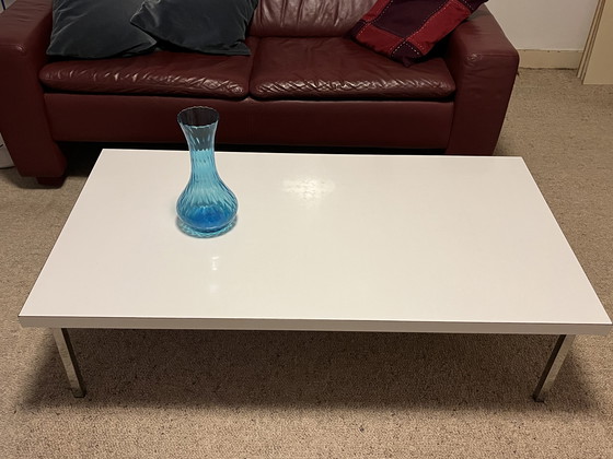 Image 1 of Vintage witte salontafel