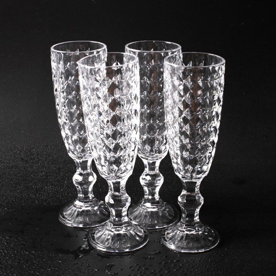 Set of 4 Vintage Pressed Glass Champagne Flutes, Clear Italian Stemware / 2000s – Glass & Decanter (photo 10 of 13)