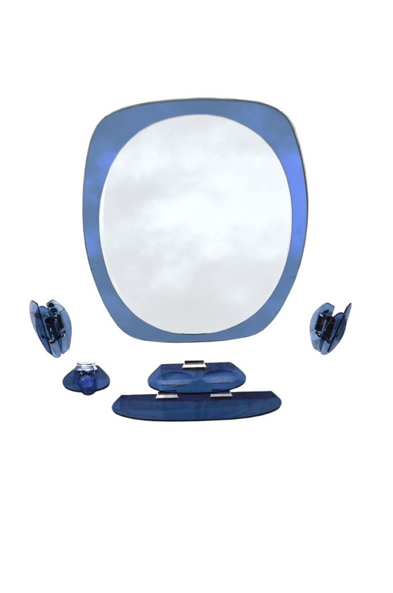 Cobalt blue bathroom suite, attributed to Fontana Arte, 1970 – Mirrors, Glass, Metal (photo 5 of 5)