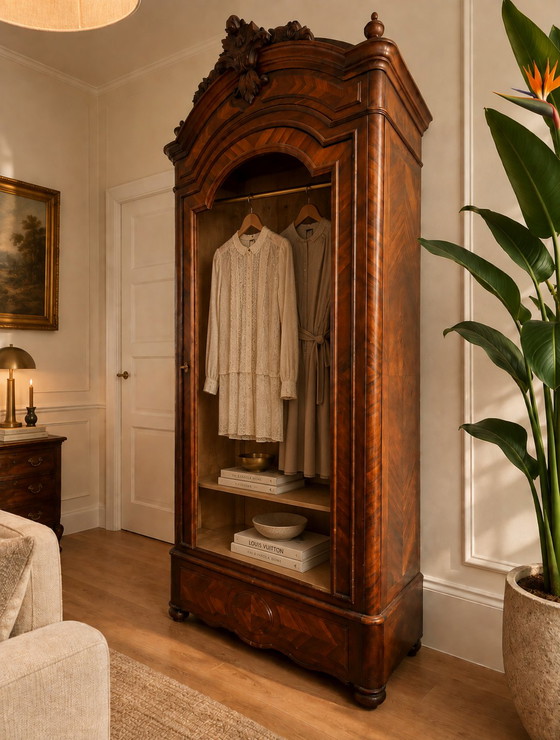 Exclusive French Display Cabinet by Rondot Paris – Walnut Wood & Cut Glass (photo 15 of 15)