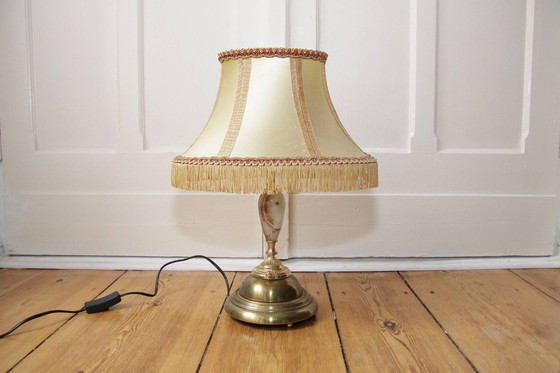 Image 1 of Tafellamp Tafellamp messing natuursteen franjes 70s J Vintage