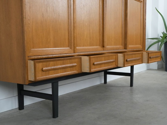 Image 1 of Eikenhouten dressoir, Deens design, jaren 60, productie: Denemarken