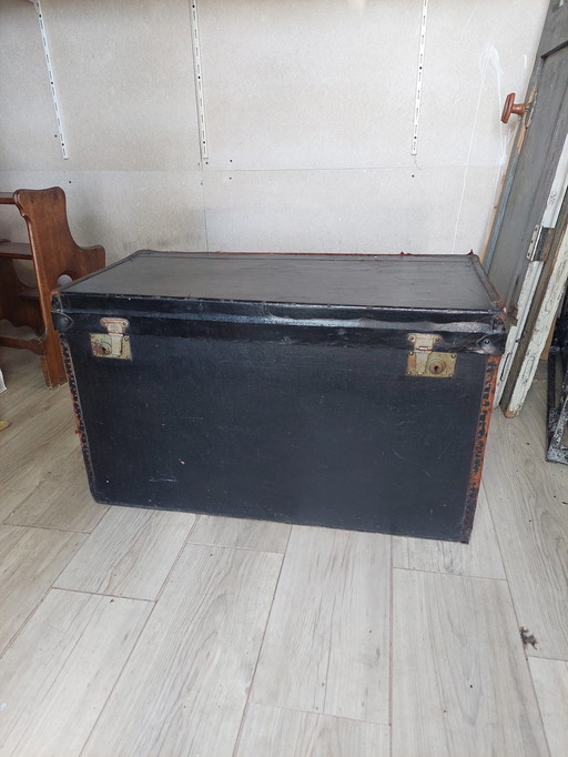 Mallette de voyage antique