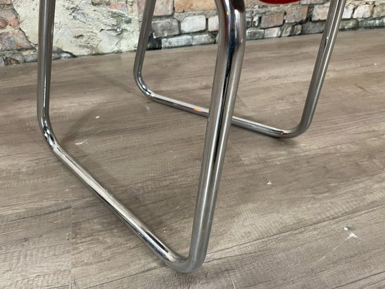 Image 1 of 4x Ahrend Schlittenstuhl mit Rohrrahmen, rot