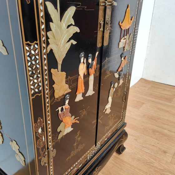 Vintage Chinese bruidskast servieskast buffetkast Chinoise – Buffetkasten, Wood (photo 16 of 18)