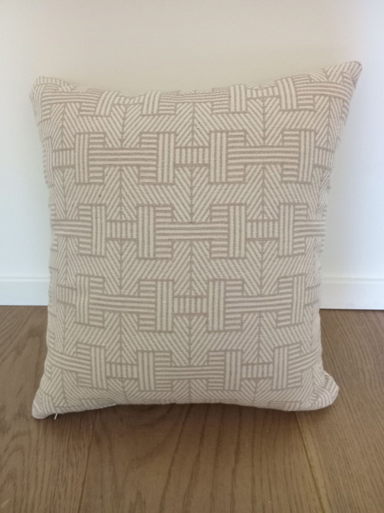 Pillow: Original Hermes Beige – Textile (photo 4 of 5)