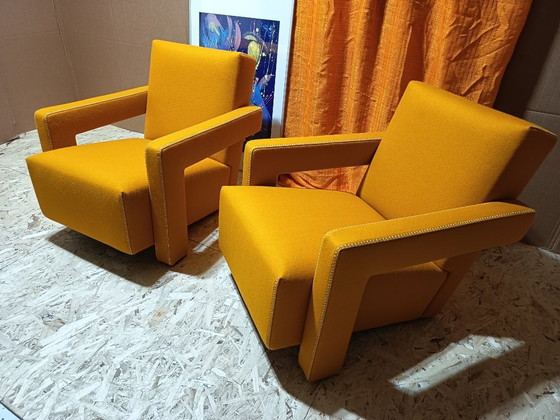 Image 1 of CASSINA Paire de fauteuils Utrecht 637 NEUF 2026 en laine KVARD Moutarde par Gerrit Rietveld