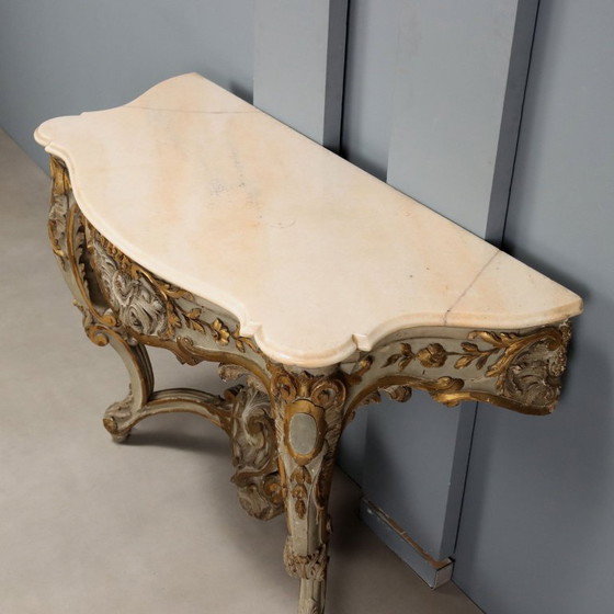Image 1 of Console table in carved, gilded and lacquered wood