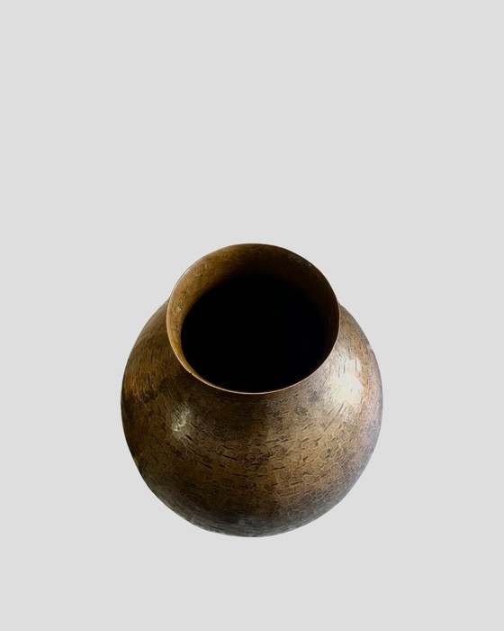 Image 1 of Grande vaso da terra in rame di Harald Buchrucker, realizzato a mano negli anni '30 con martello.