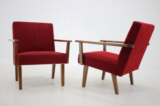 Image 1 of Een paar beukenhouten fauteuils in mid-century modern stijl uit de jaren 60, afkomstig uit Tsjecho-Slowakije.
