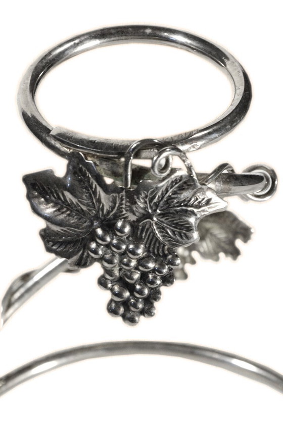 Support Présentoir En Métal Argenté Vigne Raisin, D14xH15cm, Siléa – Objets déco, Metal, Silver (photo 3 of 5)