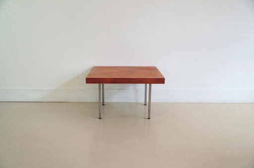 Mesa de centro cuadrada Artifort