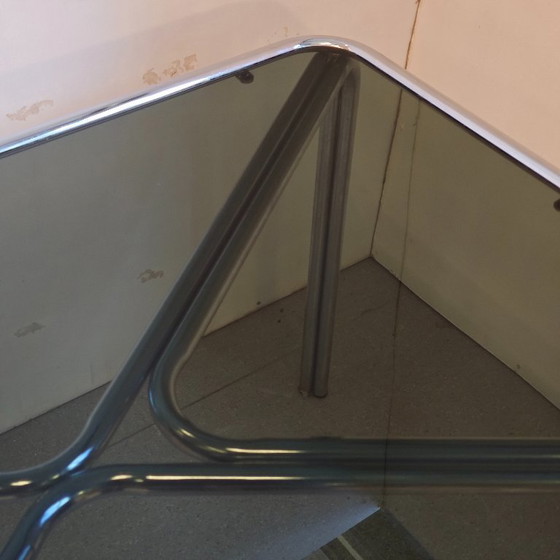 Image 1 of Table de salle à manger vintage en verre chromé avec cadre en tube de l'ère spatiale