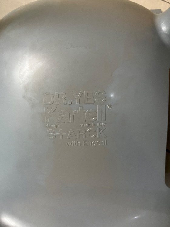 Image 1 of Kartell DR.YES fauteuils