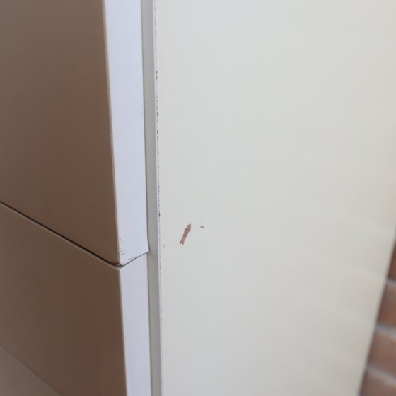 Image 1 of Vintage ladekast post modern space age bruine creme jaren 70