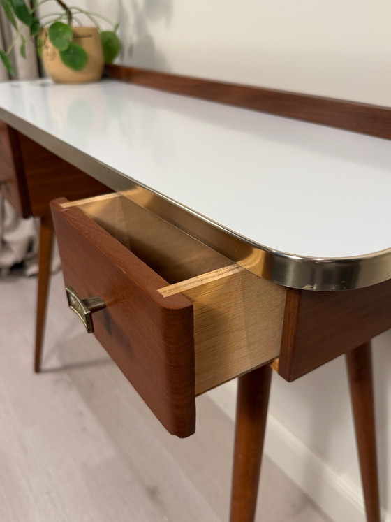 Beautiful Vintage Mid-Century Desk / Dressing table, 1950s/60s, Wood, Brown (photo 5 of 8)