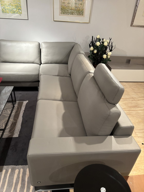 Image 1 of 1x Rolf Benz brand leather sofa