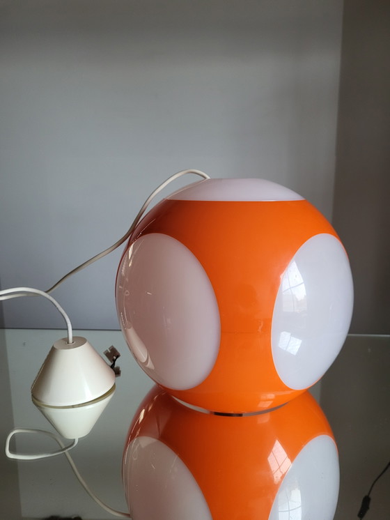 Image 1 of Lampe suspendue de l'ère spatiale, œil d'insecte, massif, orange et blanc, Belgique, années 1970