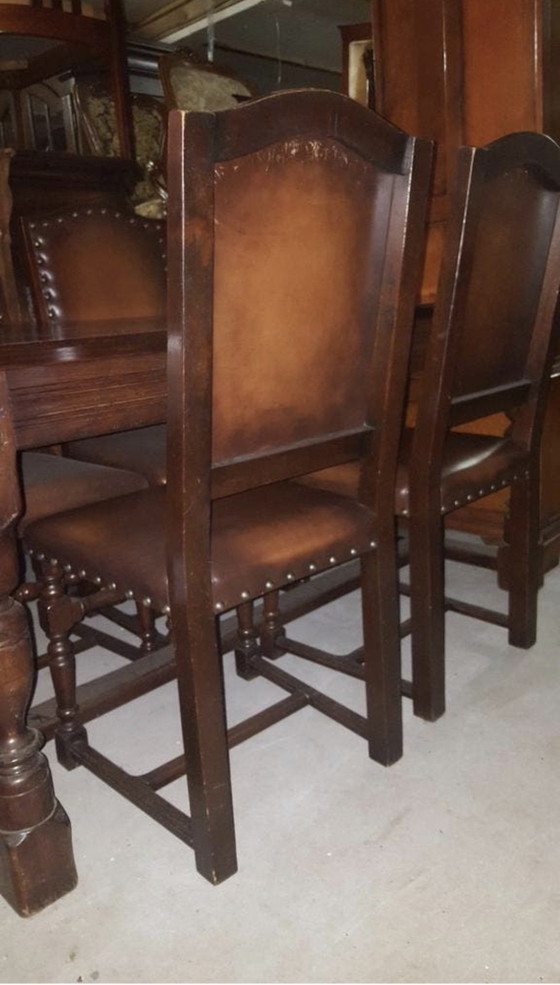Image 1 of Antique oak dining room with 4 chairs