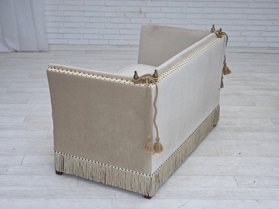 Image 1 of Divano danese a due posti con braccioli a goccia, anni '70, rivestimento in velluto.