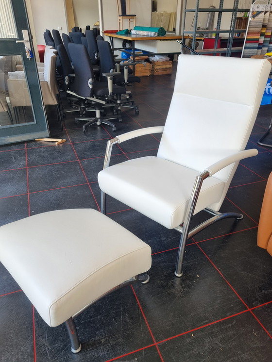 Image 1 of Leolux helicoidal con reposapiés