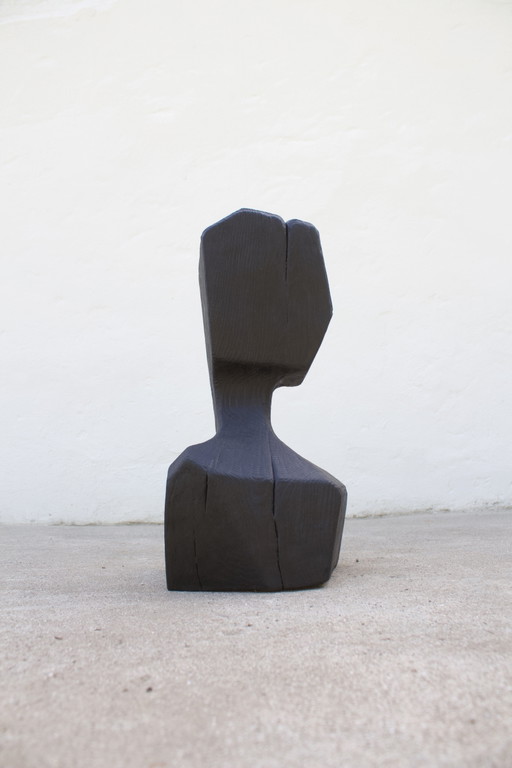 Bust XV
